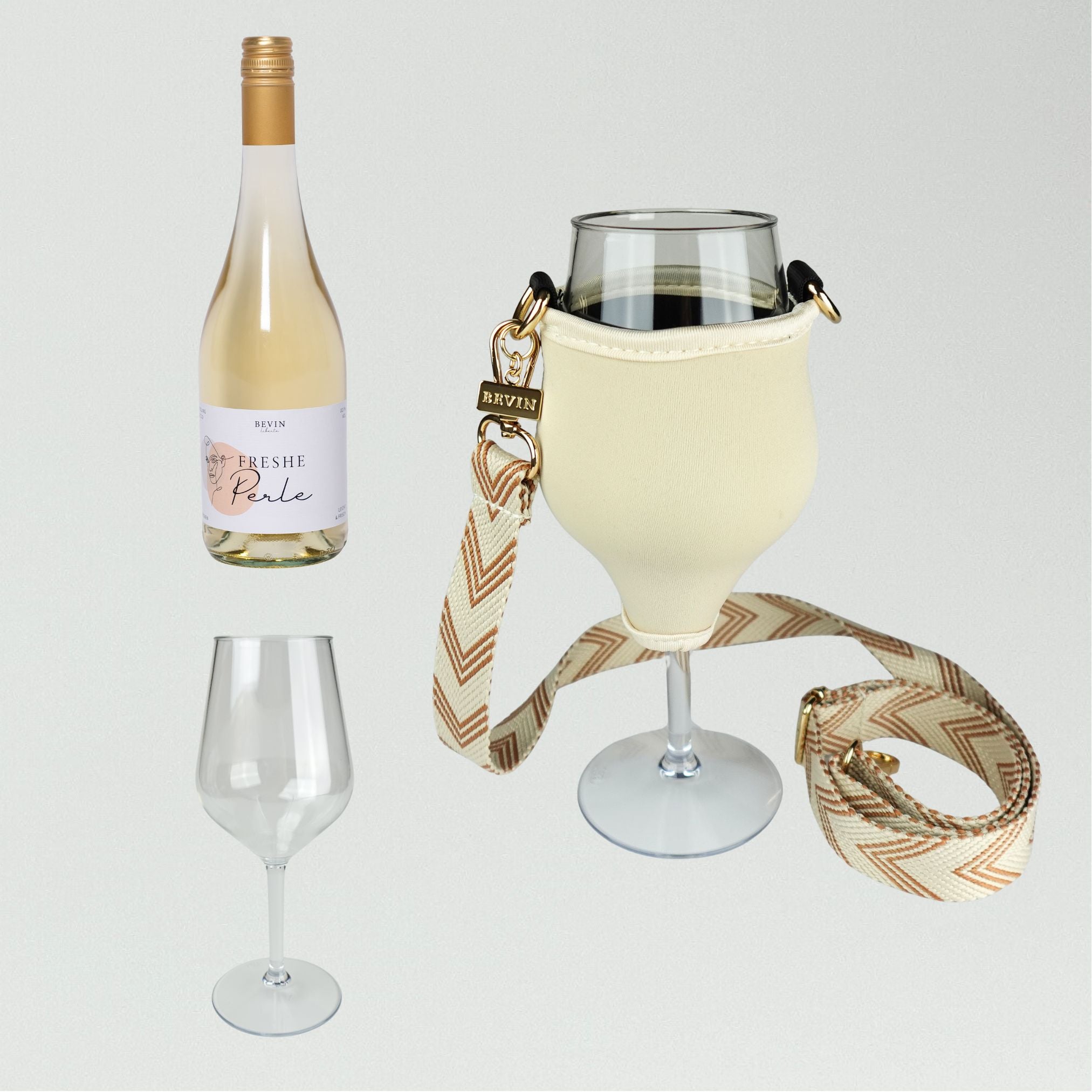 Weinglashalter mit Glas & Secco - bereit für spritzige Momente